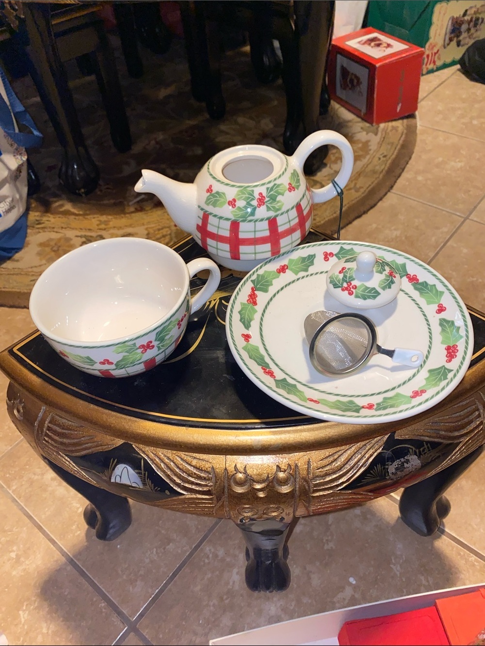Andrea by Sadek Holiday Holly Teapot and Cup Set - Green & Red - 5 Peace